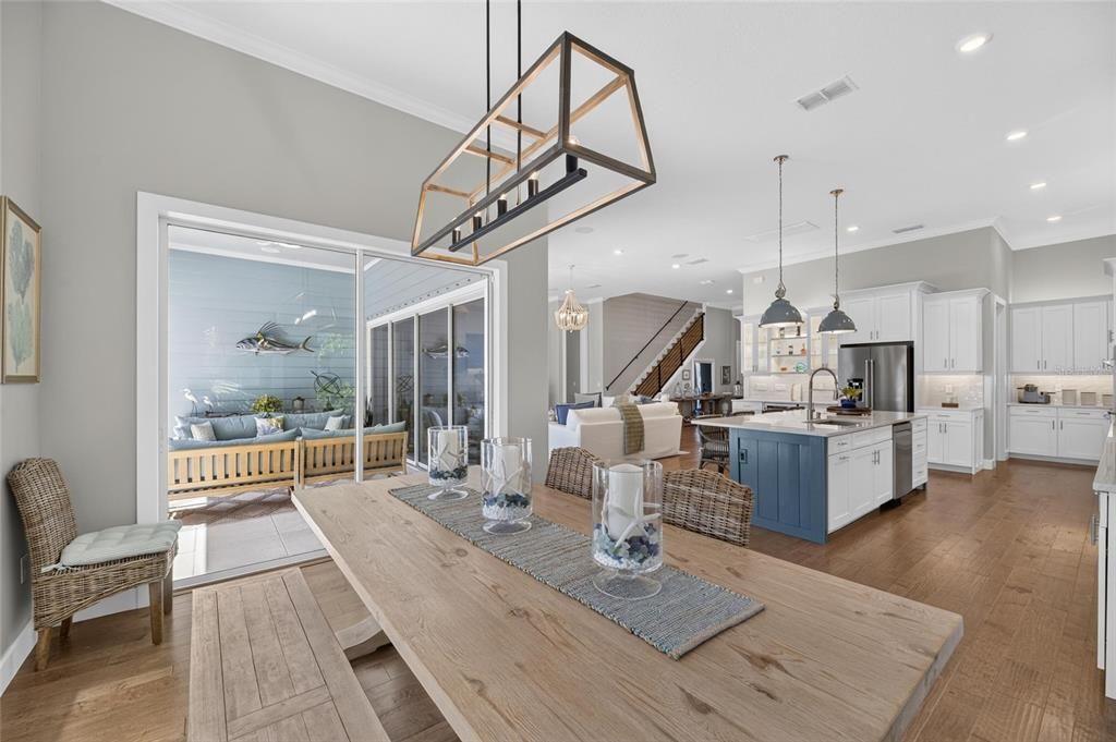 For Sale: $2,400,000 (5 beds, 4 baths, 4830 Square Feet)