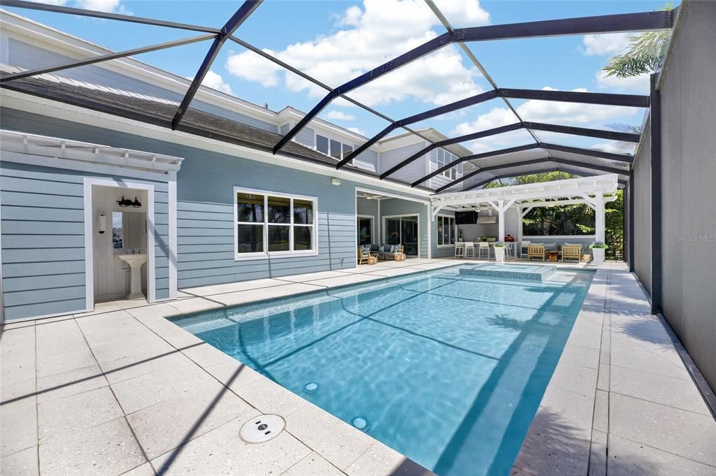 For Sale: $2,400,000 (5 beds, 4 baths, 4830 Square Feet)