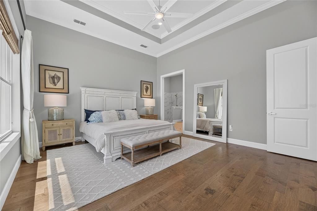For Sale: $2,400,000 (5 beds, 4 baths, 4830 Square Feet)
