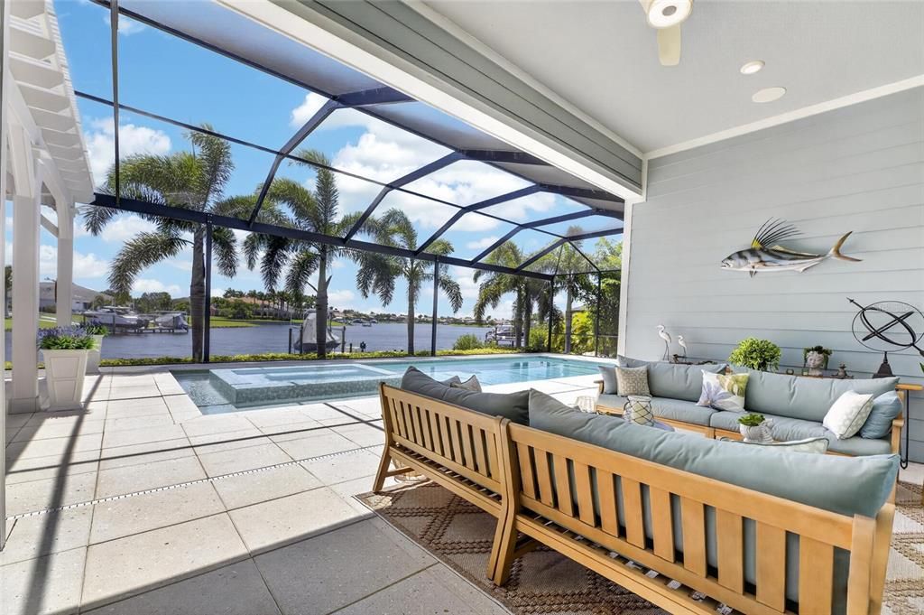 For Sale: $2,400,000 (5 beds, 4 baths, 4830 Square Feet)