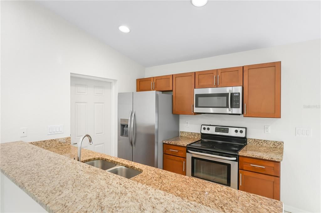 En Venta: $295,000 (3 camas, 2 baños, 1170 Pies cuadrados)