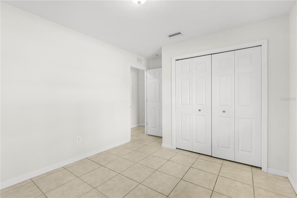 En Venta: $295,000 (3 camas, 2 baños, 1170 Pies cuadrados)