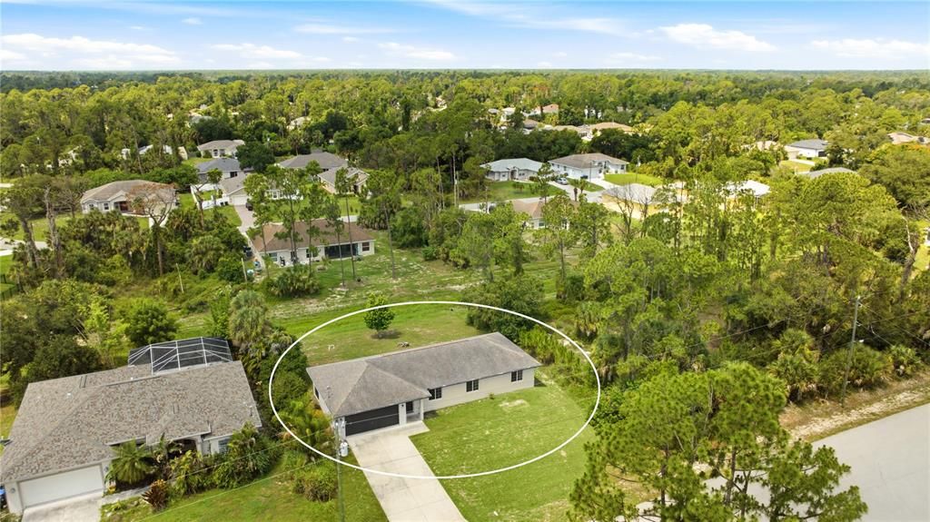 En Venta: $295,000 (3 camas, 2 baños, 1170 Pies cuadrados)