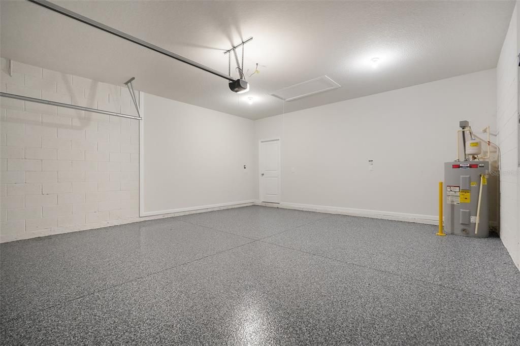 For Rent: $3,250 (4 beds, 3 baths, 2356 Square Feet)