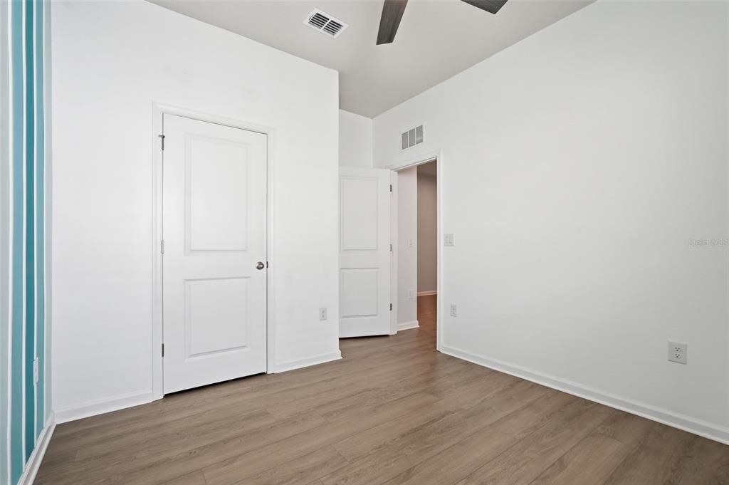 For Rent: $3,250 (4 beds, 3 baths, 2356 Square Feet)