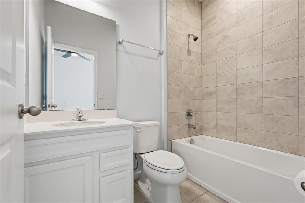 For Rent: $3,250 (4 beds, 3 baths, 2356 Square Feet)