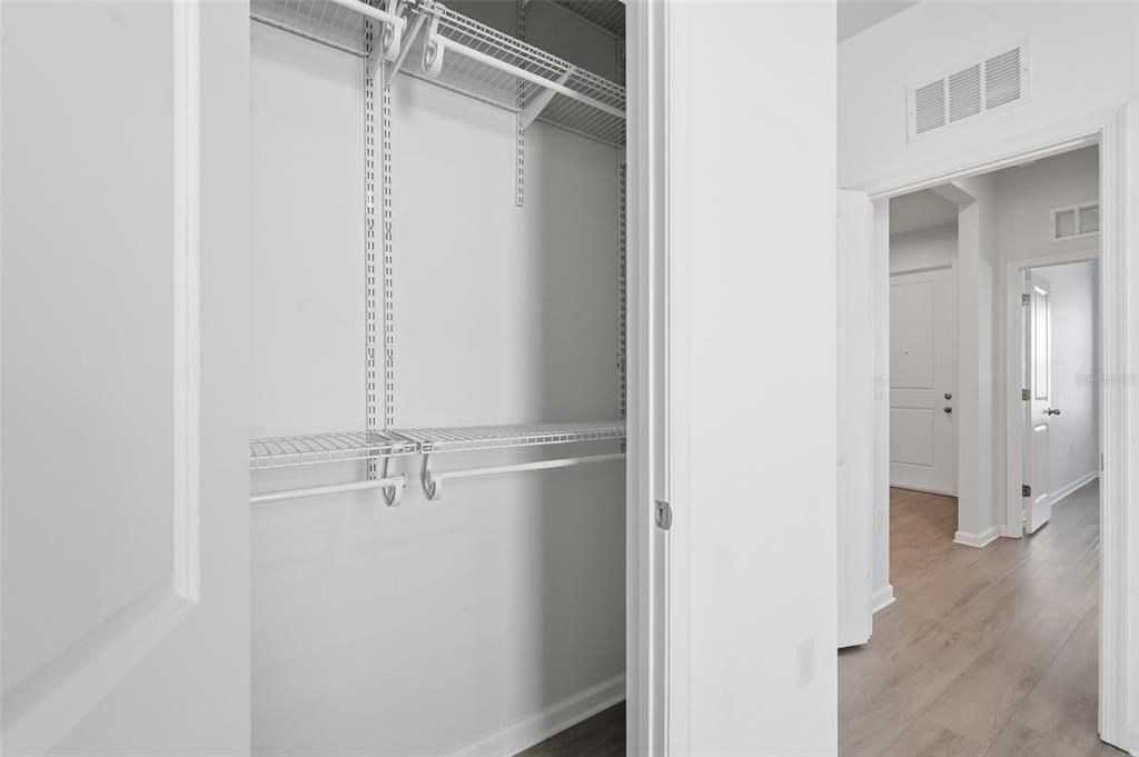 For Rent: $3,250 (4 beds, 3 baths, 2356 Square Feet)