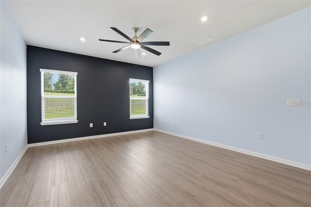 For Rent: $3,250 (4 beds, 3 baths, 2356 Square Feet)