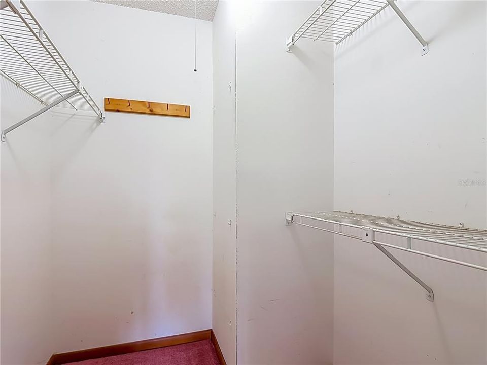 На продажу: $275,000 (3 спален, 2 ванн, 1289 Квадратных фут)