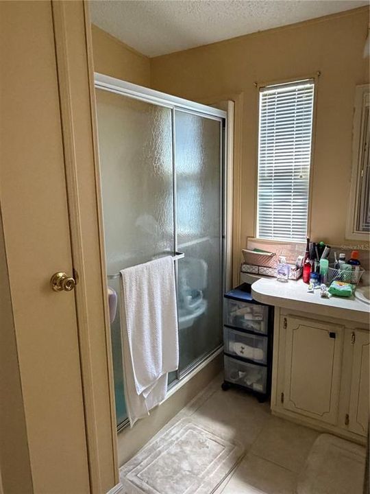 For Sale: $179,900 (2 beds, 2 baths, 1066 Square Feet)