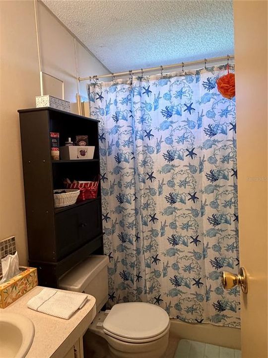 For Sale: $179,900 (2 beds, 2 baths, 1066 Square Feet)