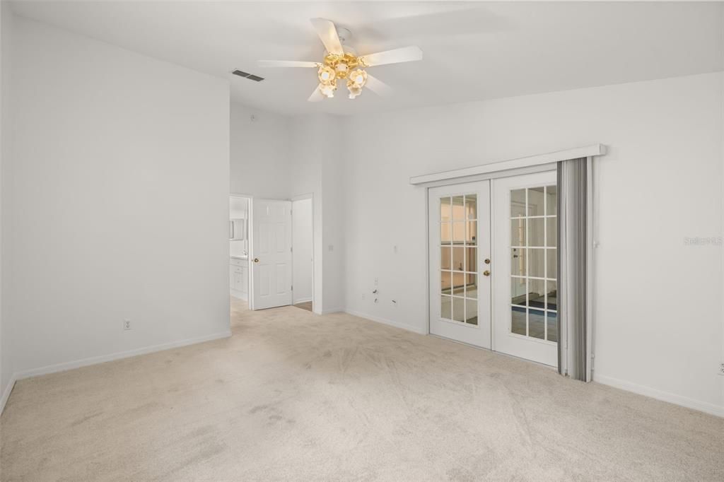 For Sale: $450,000 (4 beds, 2 baths, 2210 Square Feet)