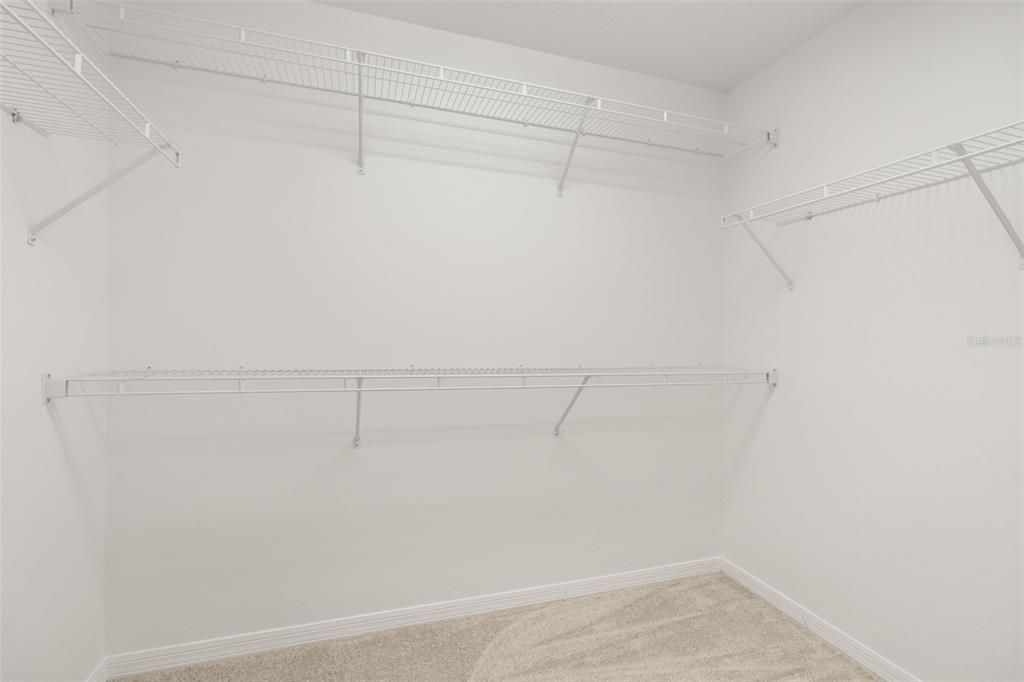 For Sale: $450,000 (4 beds, 2 baths, 2210 Square Feet)