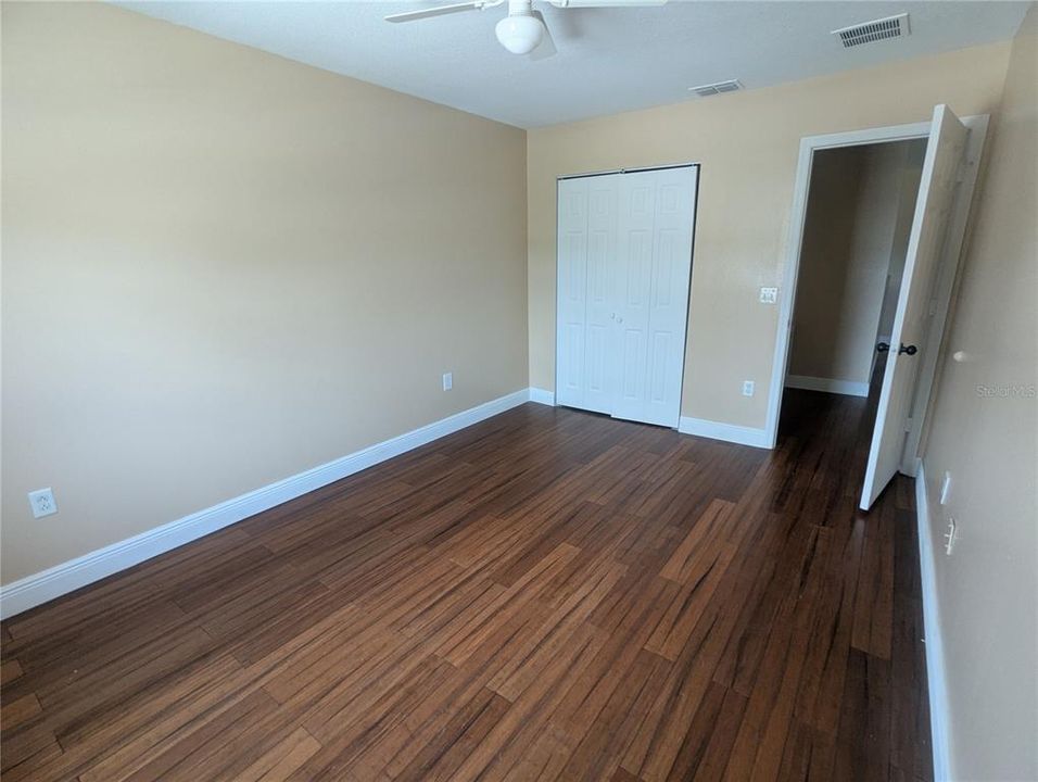 For Rent: $2,500 (4 beds, 2 baths, 2500 Square Feet)