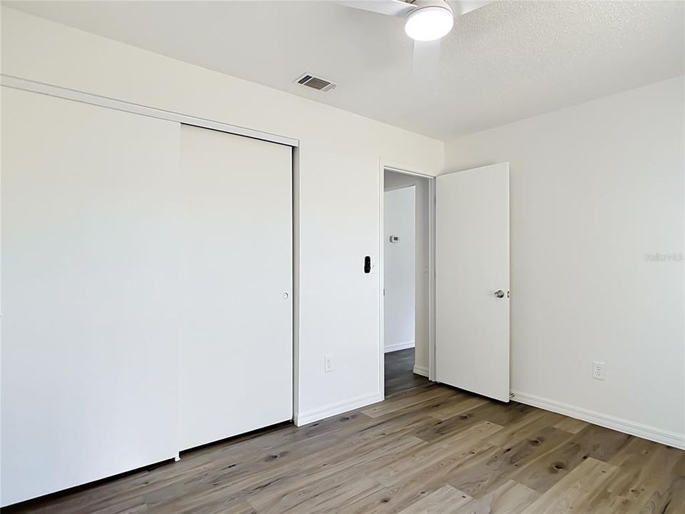 En Venta: $194,000 (2 camas, 2 baños, 968 Pies cuadrados)