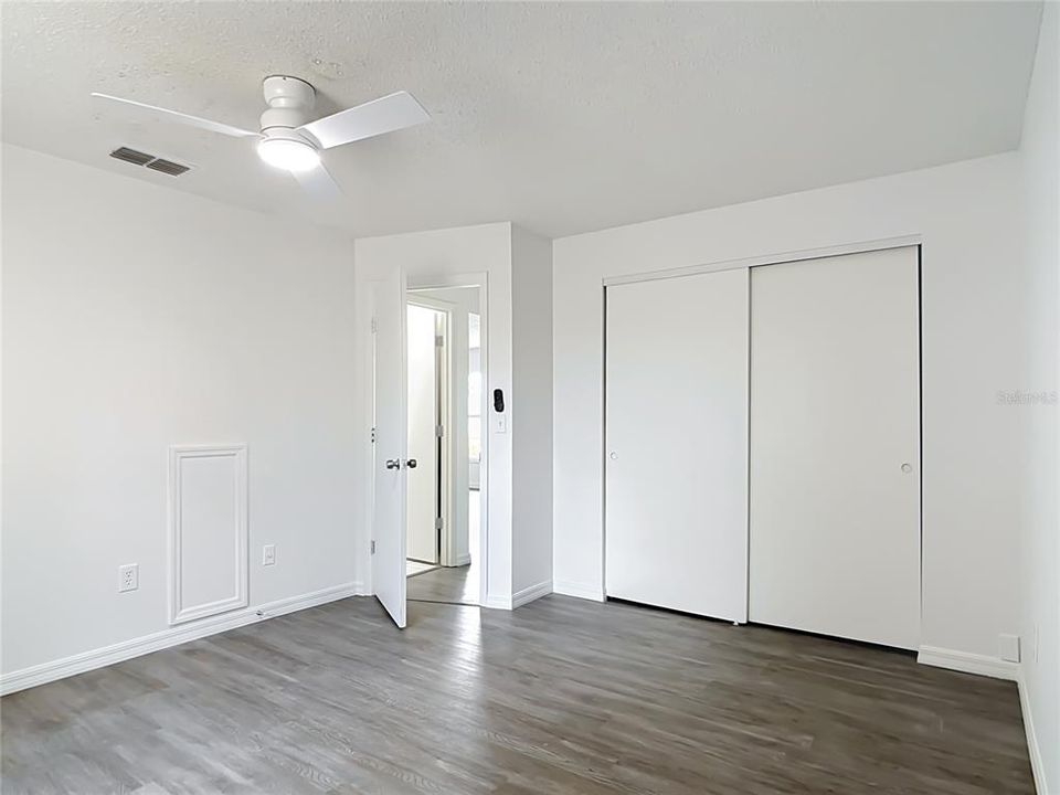 En Venta: $194,000 (2 camas, 2 baños, 968 Pies cuadrados)