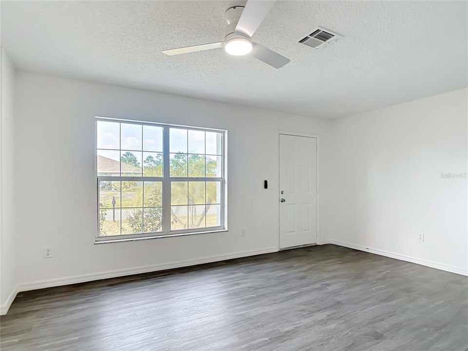 En Venta: $194,000 (2 camas, 2 baños, 968 Pies cuadrados)