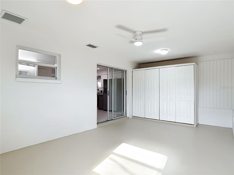 En Venta: $194,000 (2 camas, 2 baños, 968 Pies cuadrados)