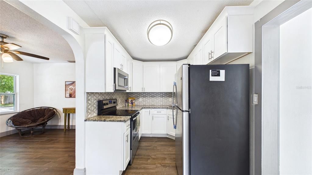 En Venta: $319,000 (2 camas, 2 baños, 1040 Pies cuadrados)