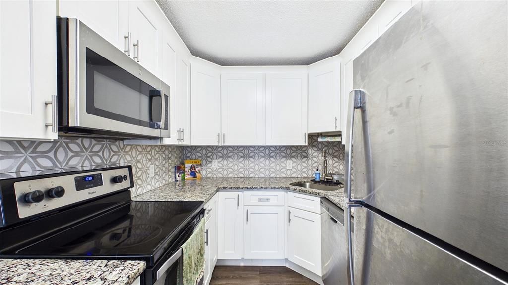 En Venta: $319,000 (2 camas, 2 baños, 1040 Pies cuadrados)