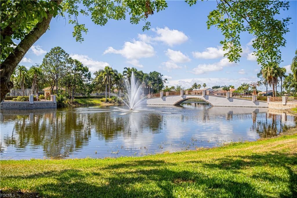 For Sale: $570,000 (2 beds, 2 baths, 1760 Square Feet)