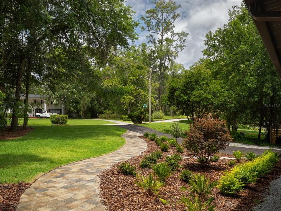 For Sale: $1,199,000 (3 beds, 3 baths, 2976 Square Feet)