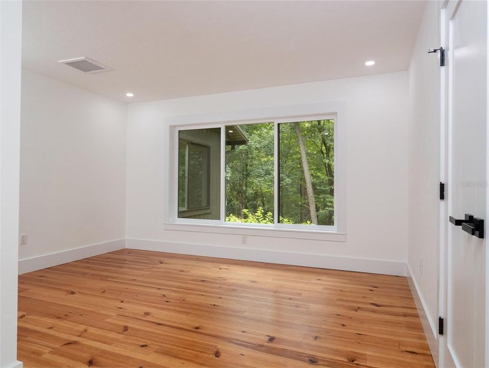 For Sale: $1,199,000 (3 beds, 3 baths, 2976 Square Feet)