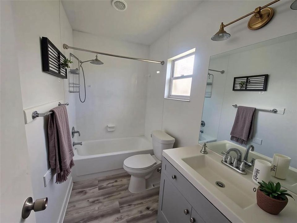 В аренду: $2,300 (3 спален, 2 ванн, 1539 Квадратных фут)