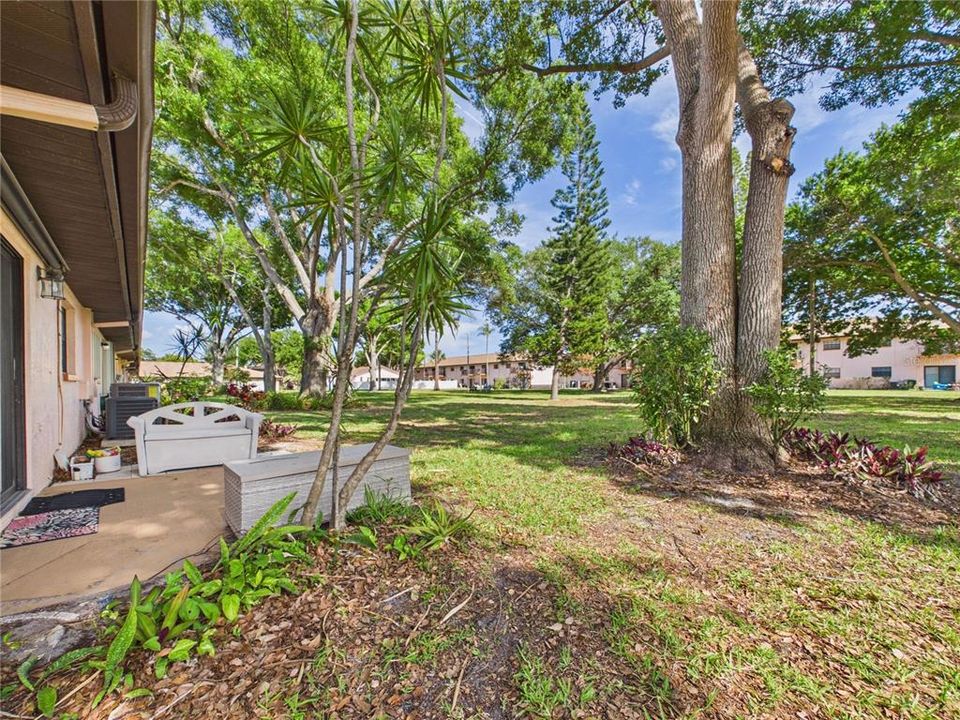 For Rent: $2,090 (2 beds, 2 baths, 1110 Square Feet)