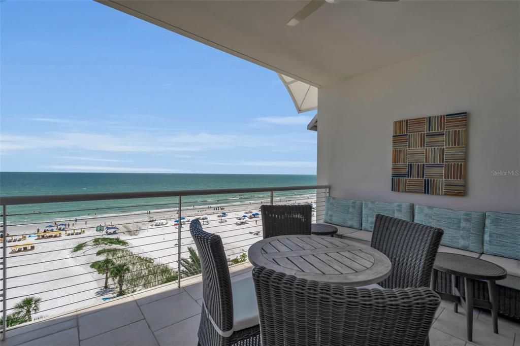 For Sale: $2,950,000 (4 beds, 4 baths, 2625 Square Feet)