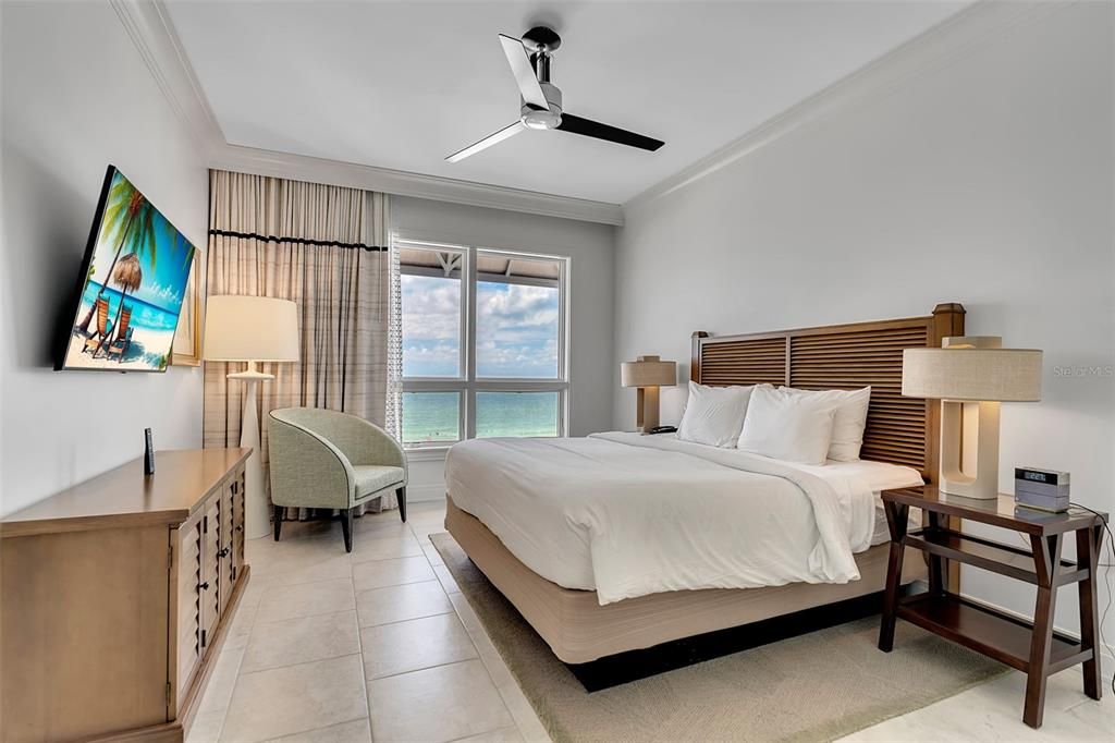 For Sale: $2,950,000 (4 beds, 4 baths, 2625 Square Feet)