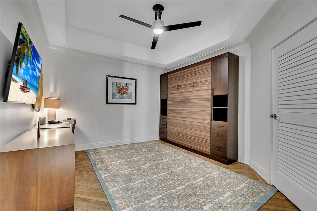For Sale: $2,950,000 (4 beds, 4 baths, 2625 Square Feet)