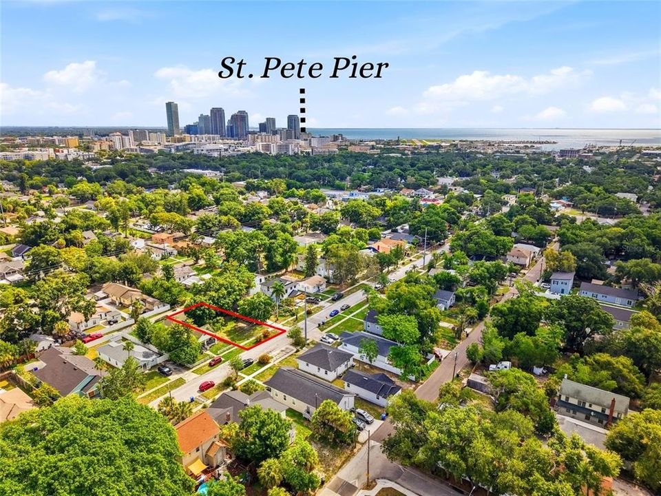 На продажу: $150,000 (0.13 acres)