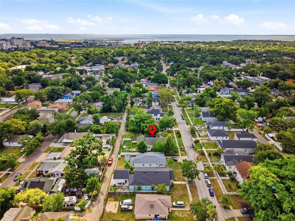 На продажу: $150,000 (0.13 acres)
