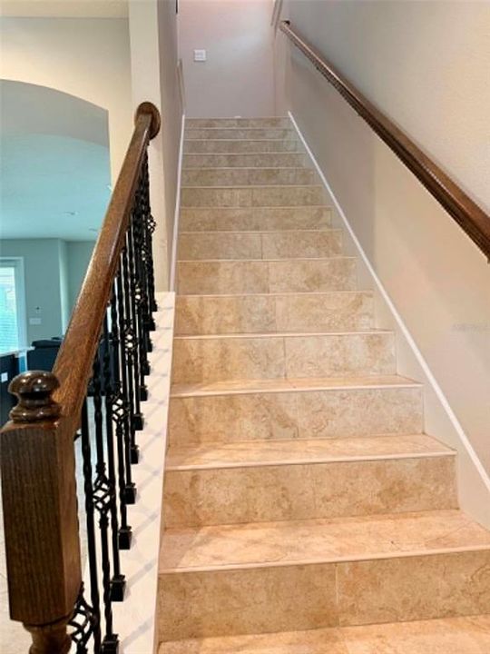 For Sale: $499,900 (4 beds, 2 baths, 2148 Square Feet)