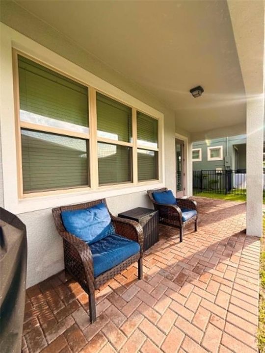 For Sale: $499,900 (4 beds, 2 baths, 2148 Square Feet)