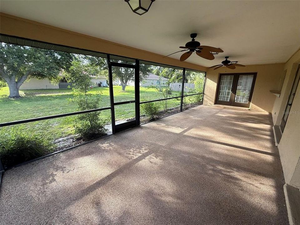 For Rent: $1,800 (3 beds, 2 baths, 1622 Square Feet)