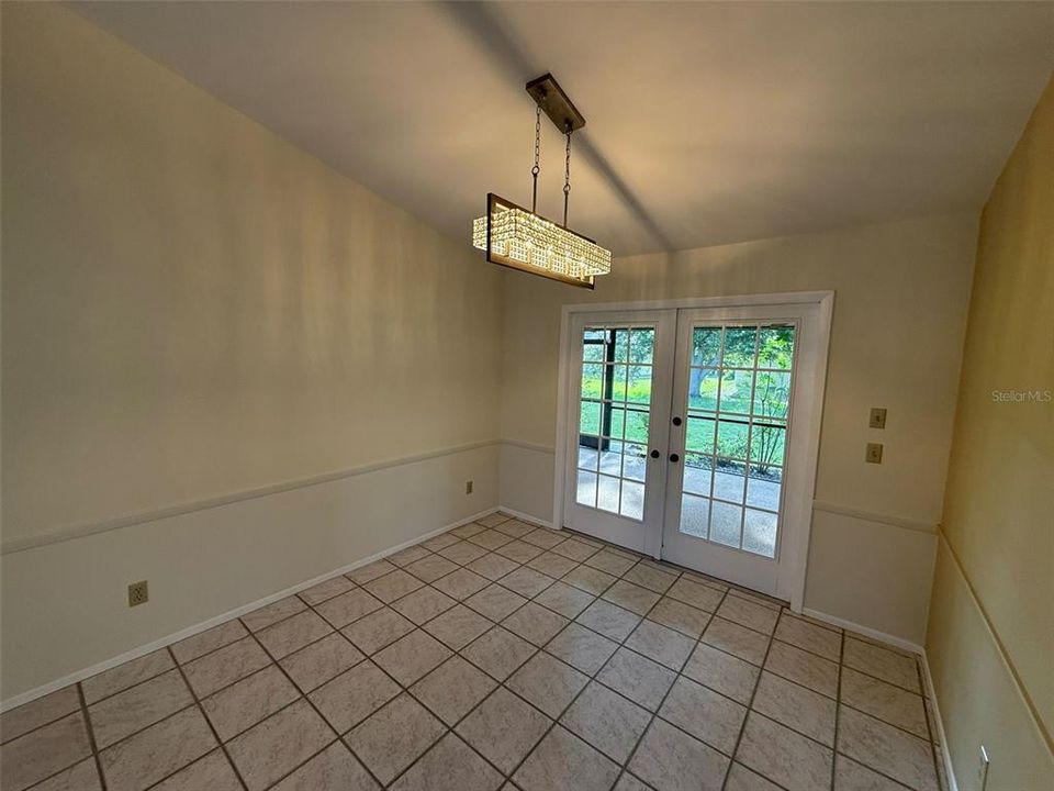 For Rent: $1,800 (3 beds, 2 baths, 1622 Square Feet)
