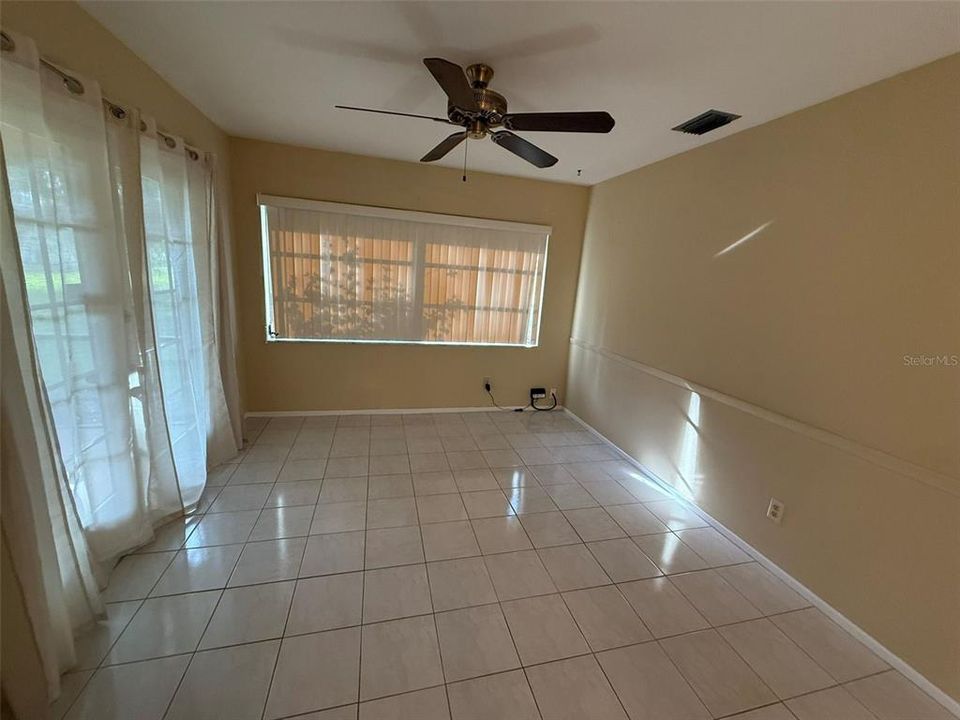 For Rent: $1,800 (3 beds, 2 baths, 1622 Square Feet)