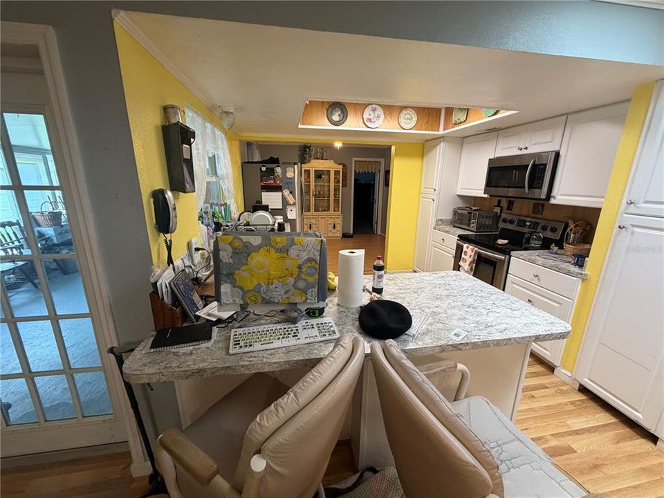 For Sale: $419,900 (3 beds, 2 baths, 1608 Square Feet)
