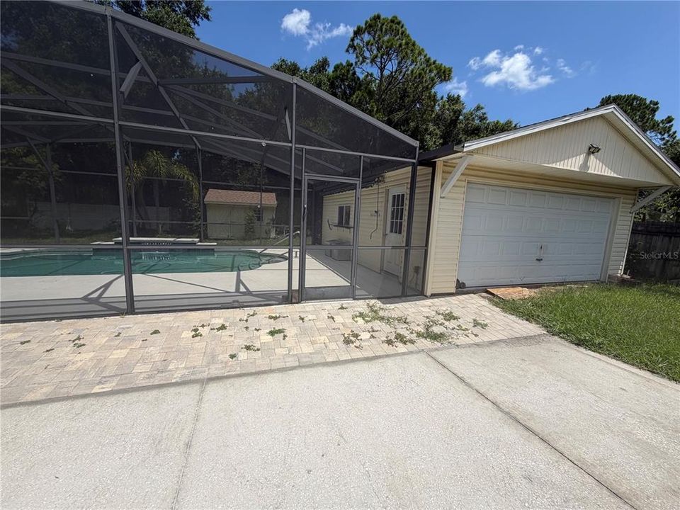 For Sale: $419,900 (3 beds, 2 baths, 1608 Square Feet)