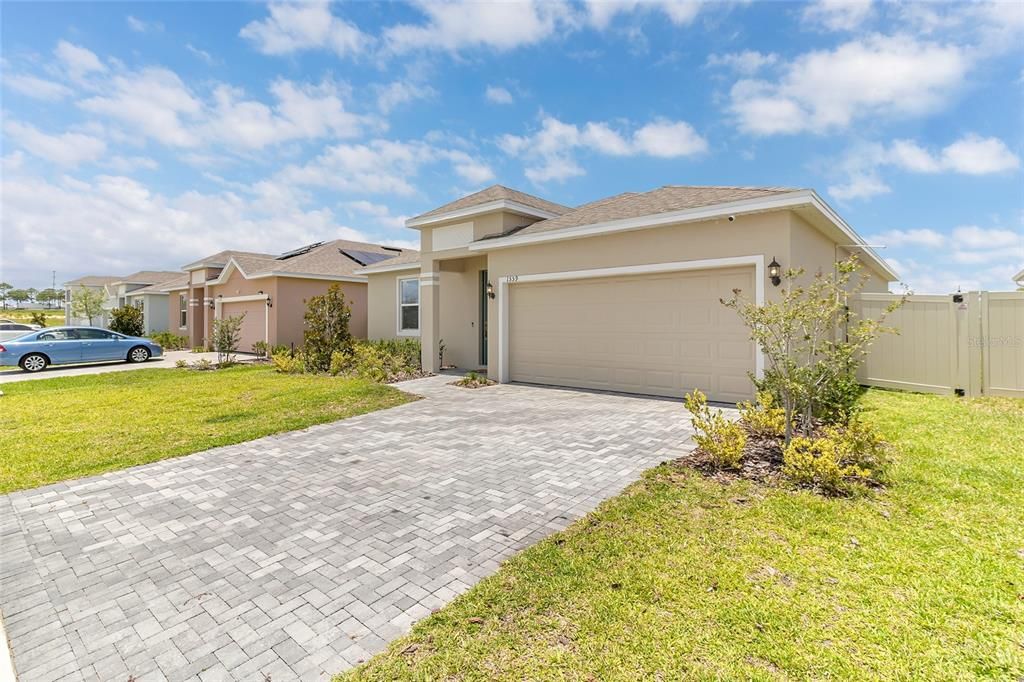 For Sale: $295,990 (3 beds, 2 baths, 1520 Square Feet)