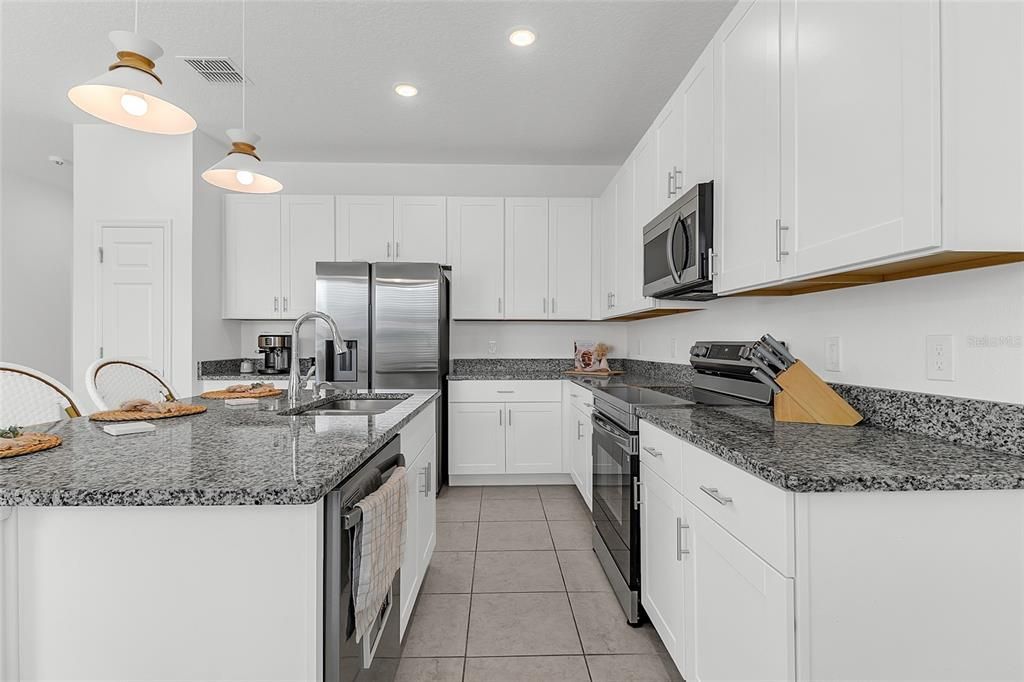 For Sale: $295,990 (3 beds, 2 baths, 1520 Square Feet)