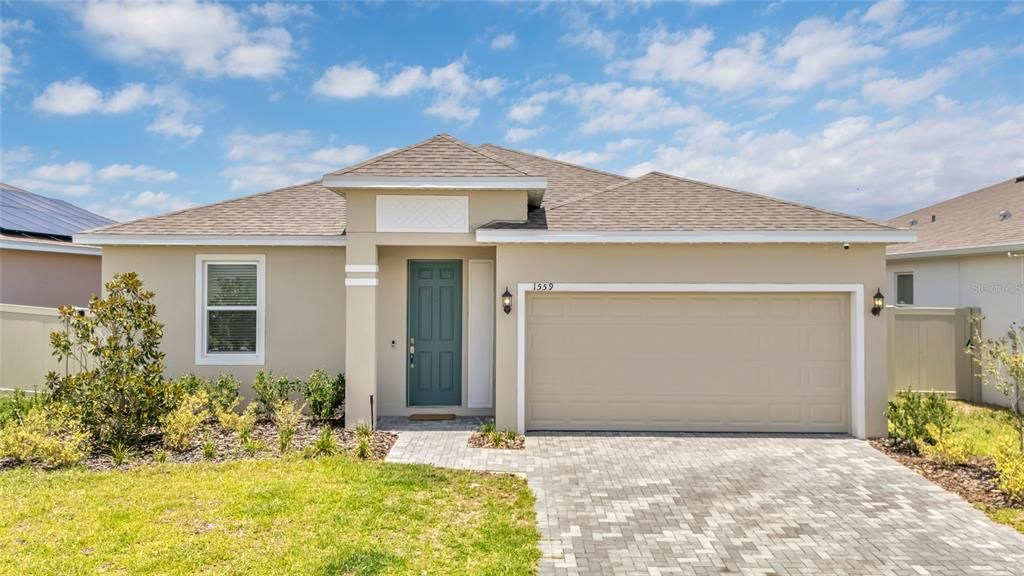 For Sale: $295,990 (3 beds, 2 baths, 1520 Square Feet)