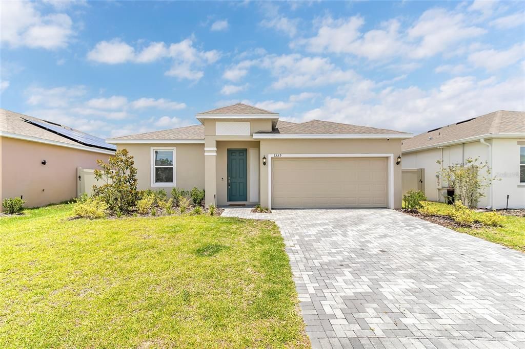 For Sale: $295,990 (3 beds, 2 baths, 1520 Square Feet)