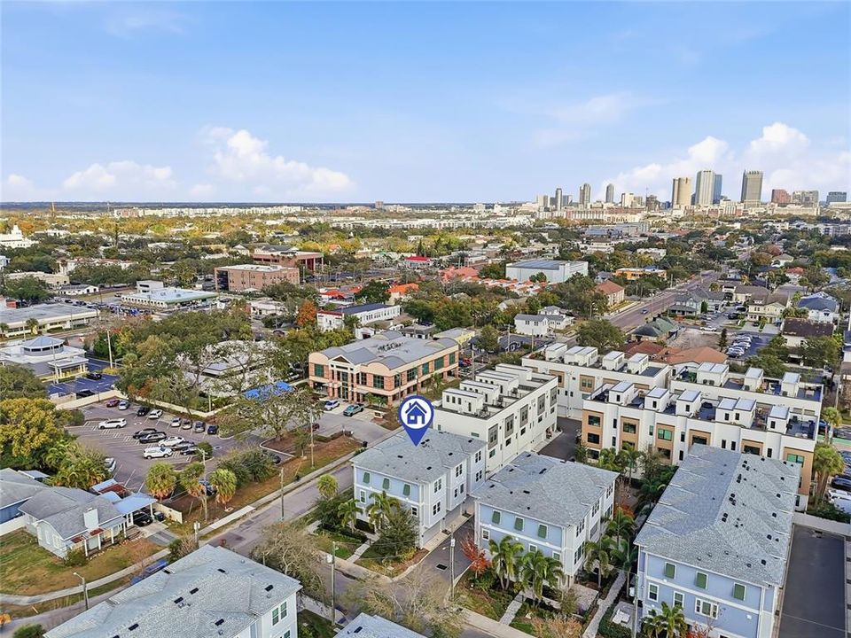 For Rent: $5,200 (3 beds, 3 baths, 1936 Square Feet)