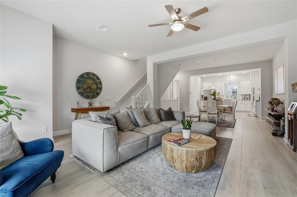 For Rent: $5,200 (3 beds, 3 baths, 1936 Square Feet)
