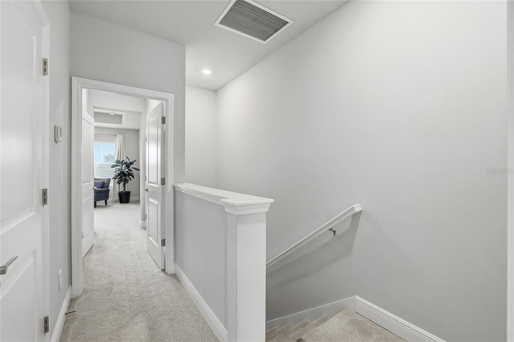 For Rent: $5,200 (3 beds, 3 baths, 1936 Square Feet)