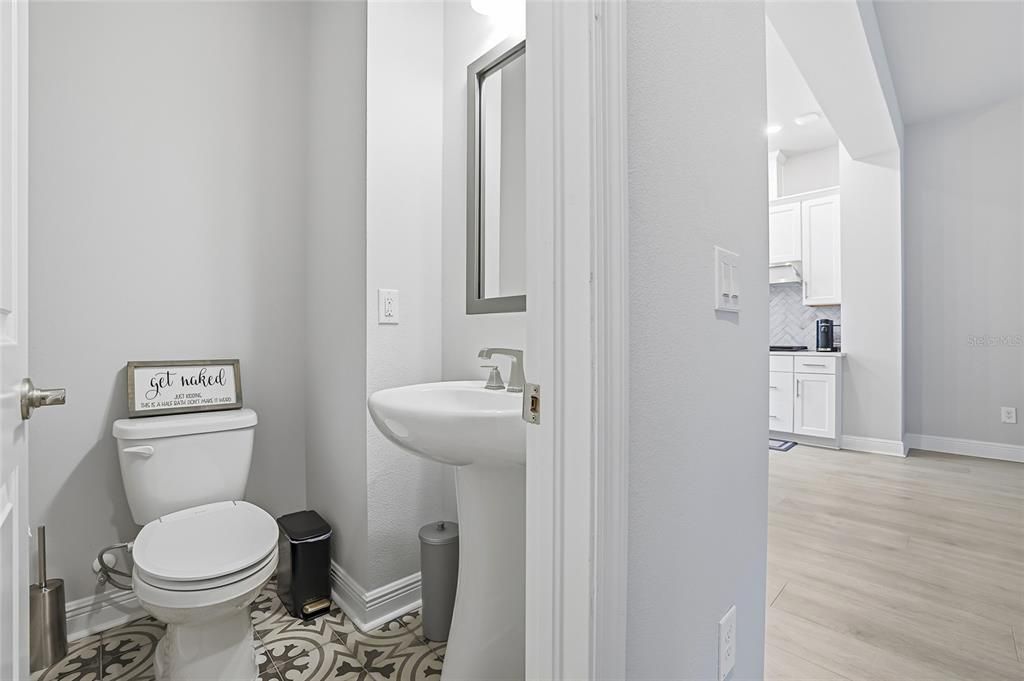 For Rent: $5,200 (3 beds, 3 baths, 1936 Square Feet)