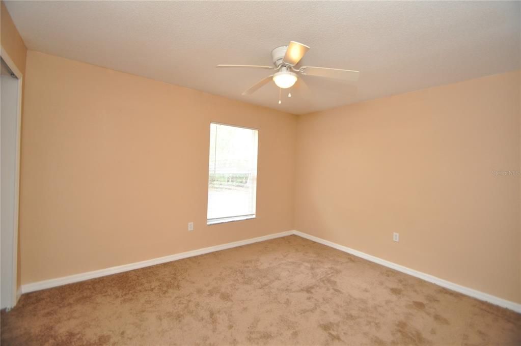 For Rent: $2,000 (3 beds, 2 baths, 2020 Square Feet)